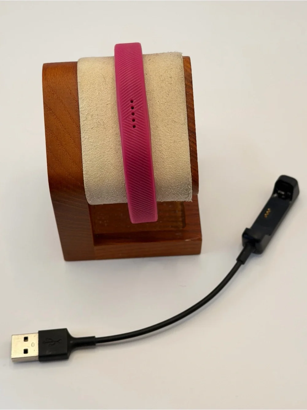 Fitbit Flex 2, Tested, Light Pink New Band, Charger Included, Smartwatch, Fitnes